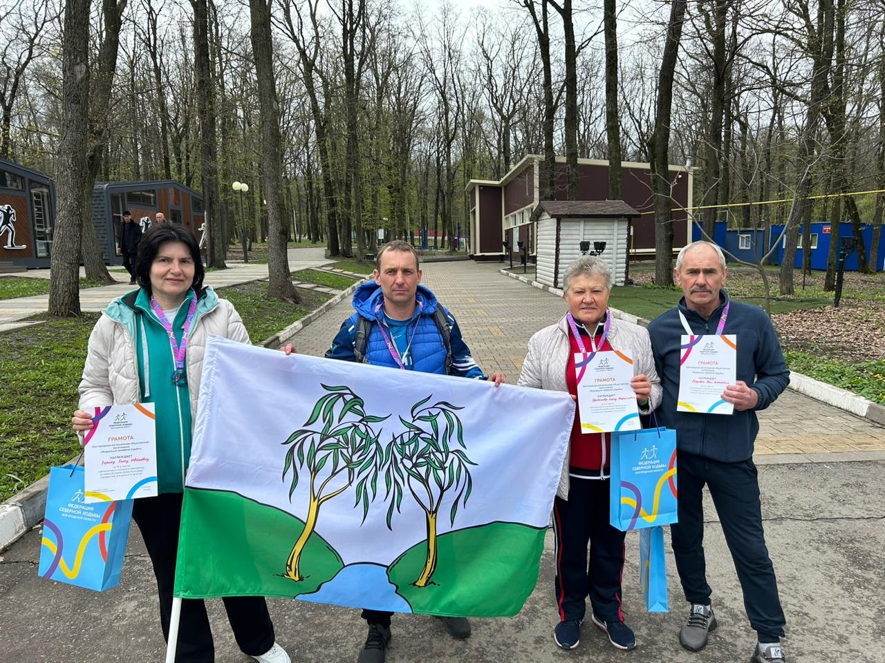 Команда Ракитянского района приняла участие в физкультурно-оздоровительном мероприятии по северной ходьбе «Кубок Румянцева».