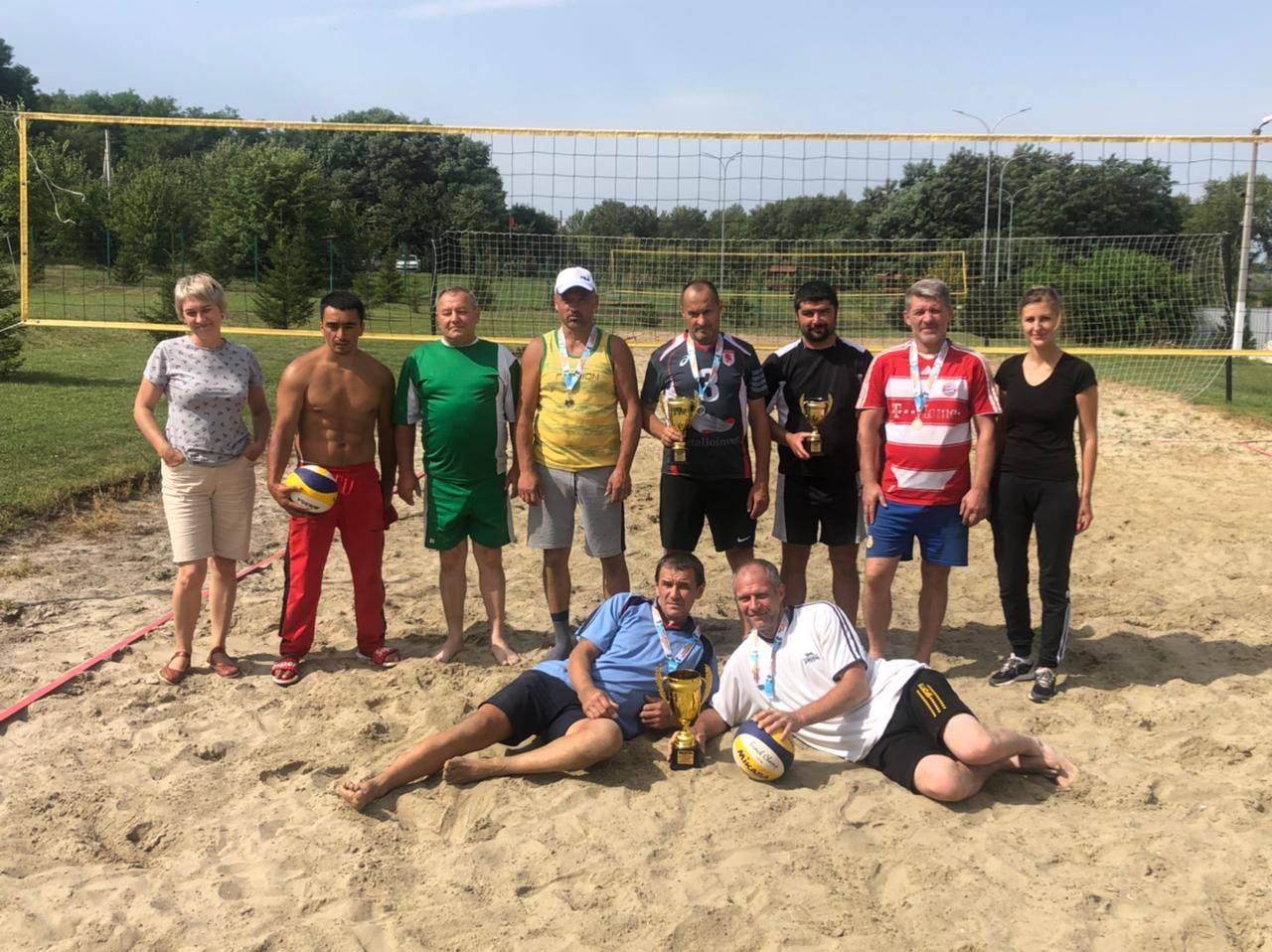 21 августа на рекреационной зоне села Солдатское прошли районные соревнования по пляжному волейболу среди ветеранов.