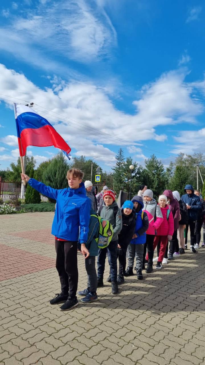 Туристы из спортивной школы Ракитянского района приняли участие в обучающем походе выходного дня