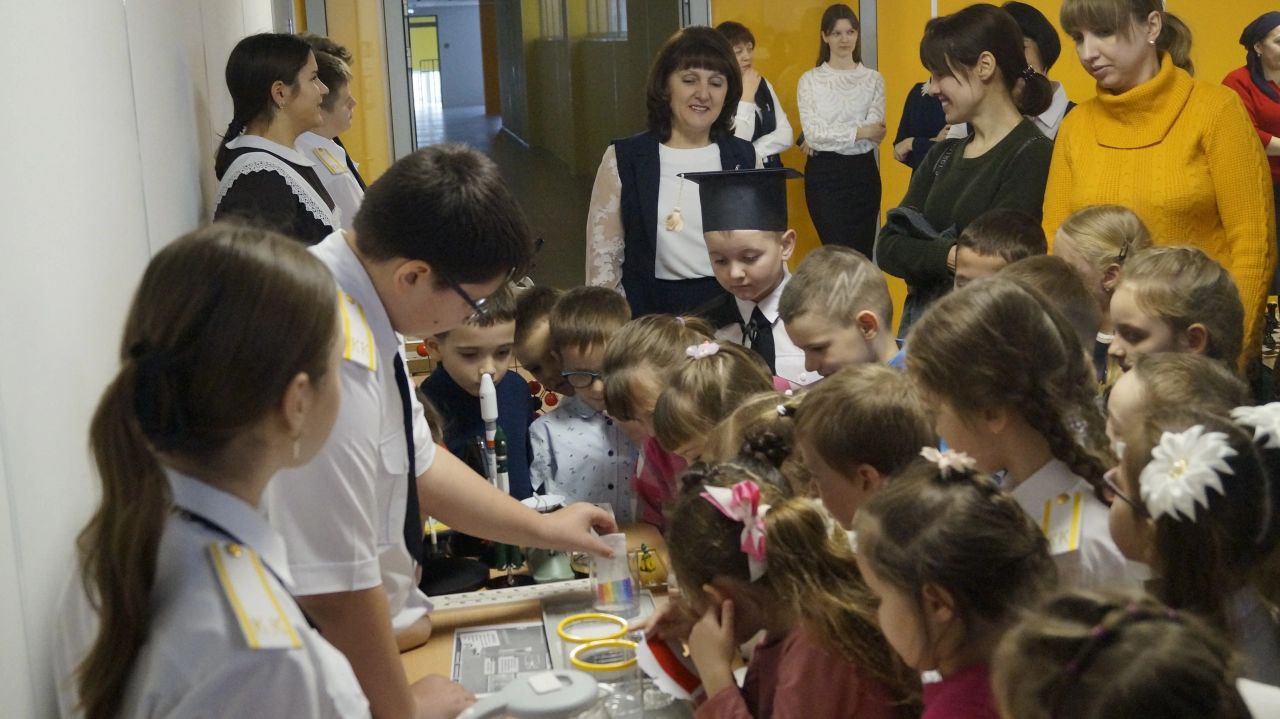 С января по март 2023 года в школах Ракитянского района проходят дни открытых дверей для будущих первоклассников.
