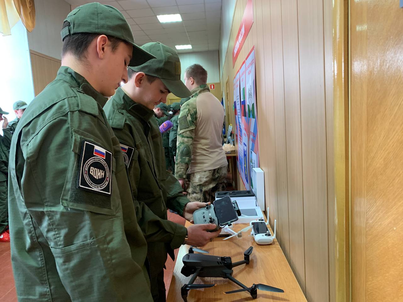 В Ракитном состоялось открытие второй смены центра развития военно-спортивной подготовки и патриотического воспитания молодёжи «Воин».