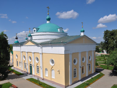 Свято-Никольский храм п. Ракитное.