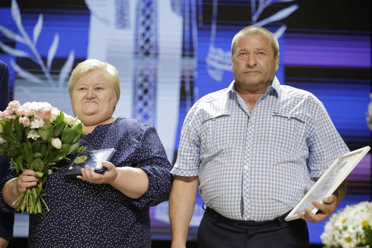 В Центре культурного наследия в Ивне наградили образцовые супружеские пары Белгородской области.
