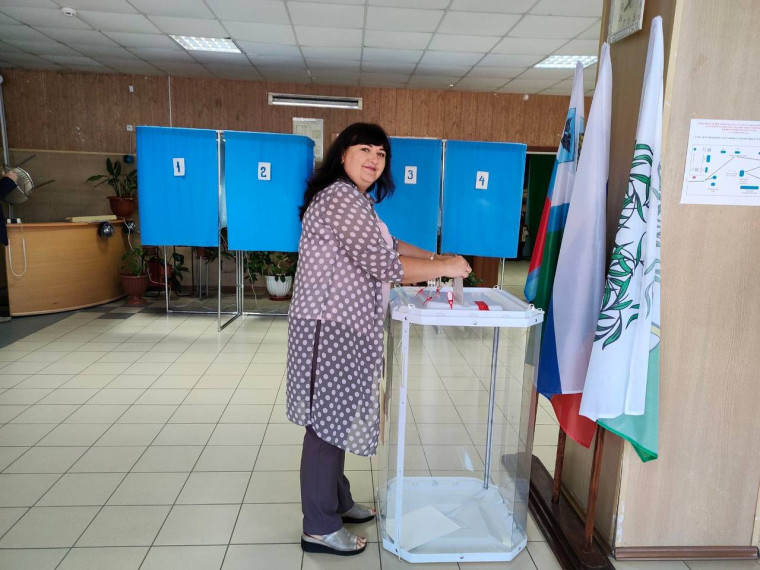 В Ракитянском районе начался первый день голосования.