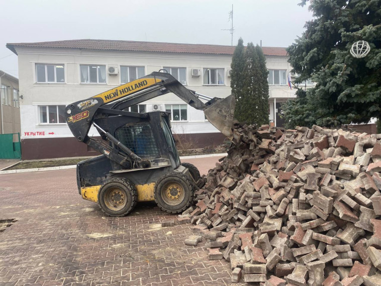 Благодаря программе «Формирование комфортной городской среды» национального проекта «Инфраструктура для жизни» в Ракитном обновится площадь Советская. Благодаря программе «Формирование комфортной городской среды» национального проекта «Инфраструктура для жизни» в Ракитном обновится площадь Советская.