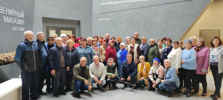 Вчера группа туристов старшего поколения Ракитянского района посетила Прохоровский район.