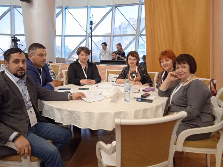 Учреждения культуры Ракитянского района получили сертификаты соответствия по итогам конкурса «Стандарт гостеприимства Белогорья». Учреждения культуры Ракитянского района получили сертификаты соответствия по итогам конкурса «Стандарт гостеприимства Белогорья».