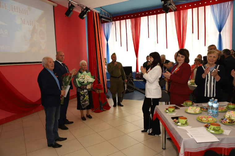 Глава муниципалитета провел встречу  с представителями ветеранских организаций района , посвященную 78-й годовщине Победы в Великой Отечественной войне.