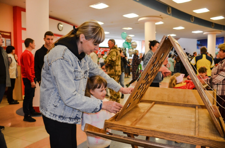 В Ракитном состоялся фестиваль-праздник по поддержке военнослужащих и членов их семей «Мы Vместе».