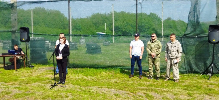 В Ракитном прошли соревнования по пейнтболу на кубок главы администрации района.