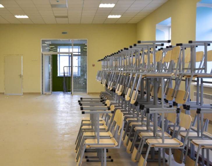 Капитальный ремонт Ракитянской средней школы №3 имени Надежды Никифоровны Федутенко ведётся с опережением установленных сроков по контракту.