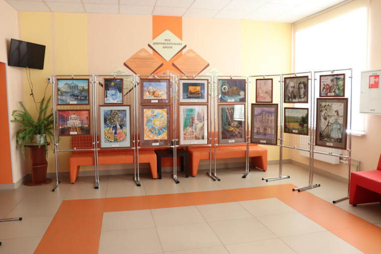 В Бобраве состоялось открытие передвижной выставки «Культурное наследие нашей Родины».
