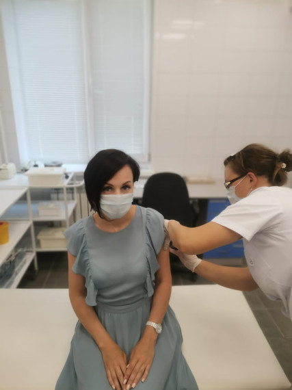 В Ракитянском районе  продолжается массовая вакцинация   населения против коронавирусной инфекции..