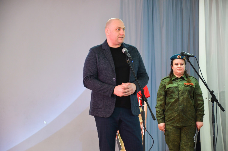 В Пролетарской средней школе №1 состоялся X фестиваль авторской и военно-патриотической песни «Афганский ветер», посвященный 35-ой годовщине вывода войск из Афганистана.