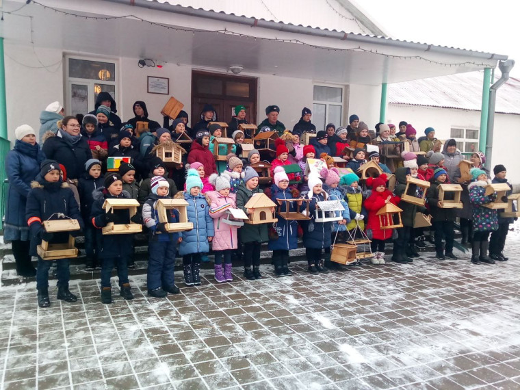 Ракитянцы стали победителями в областном конкурсе «Покормите птиц зимой».