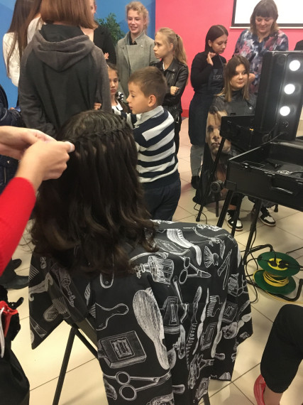 В Ракитянском районе состоялся цикл мероприятий, посвященный Дню парикмахера.