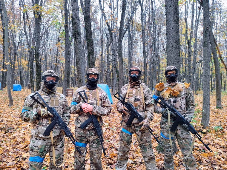 Юсуповский парк как поле захватывающей битвы: в Ракитянском районе впервые прошли соревнования на кубок главы администрации по страйкболу.