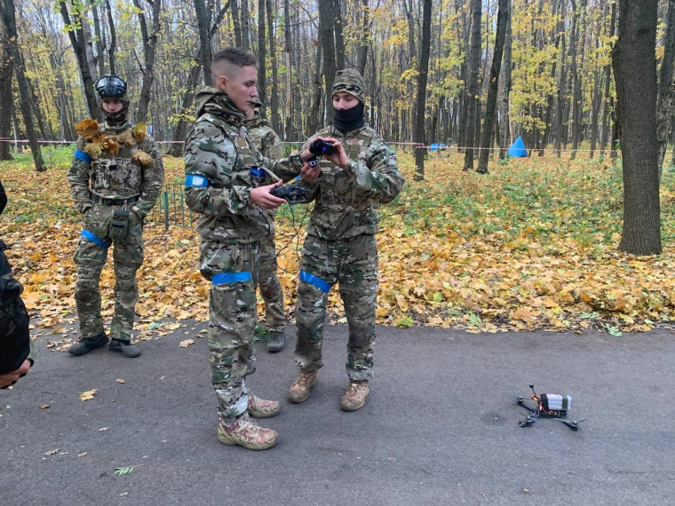 Юсуповский парк как поле захватывающей битвы: в Ракитянском районе впервые прошли соревнования на кубок главы администрации по страйкболу.