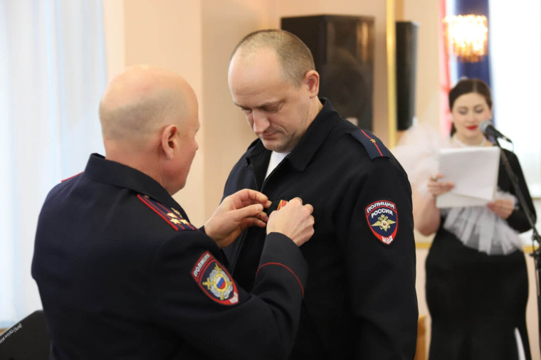 В преддверии Дня сотрудника органов внутренних дел в РЦКР «Молодёжный» состоялось торжественное мероприятие.