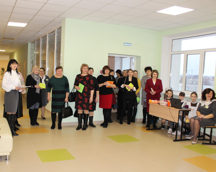 Сегодня в Зинаидинской основной общеобразовательной школе прошёл районный семинар для руководителей общеобразовательных учреждений.