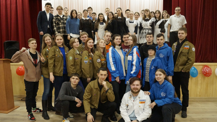 Ребята из молодёжной организации «Российские студенческие отряды» продолжают свою работу на территории нашего района.