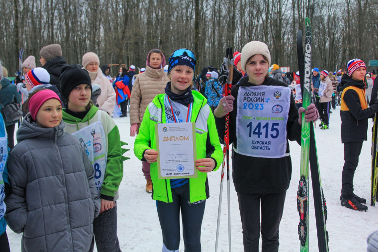 Ракитянские спортсмены стали призёрами Всероссийской гонки «Лыжня России 2023».